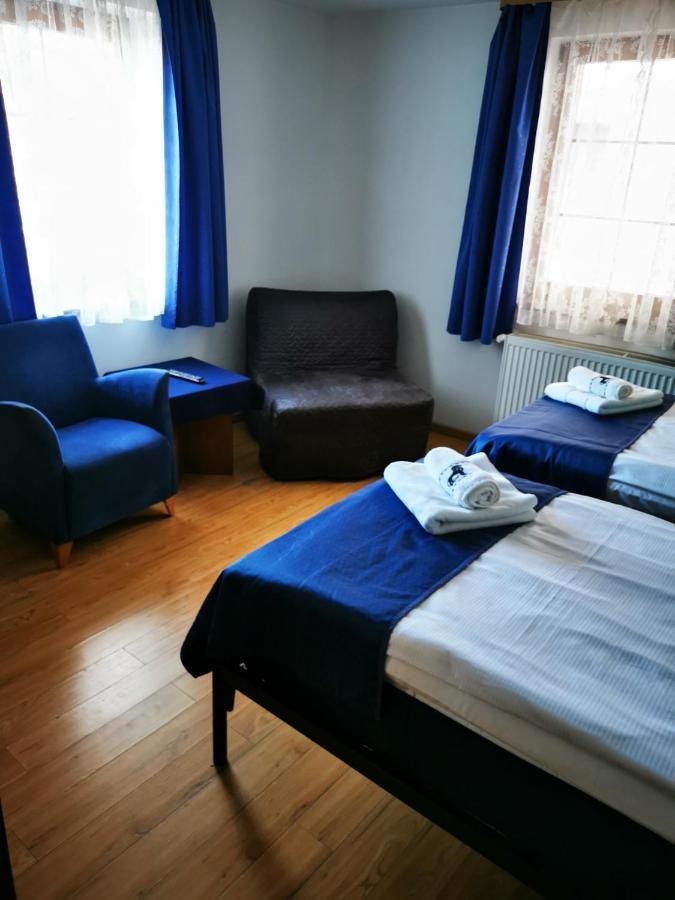 Apartamenty Pod Lwem シュフィドニツァ エクステリア 写真