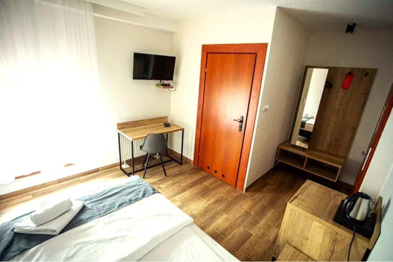 Apartamenty Pod Lwem シュフィドニツァ エクステリア 写真